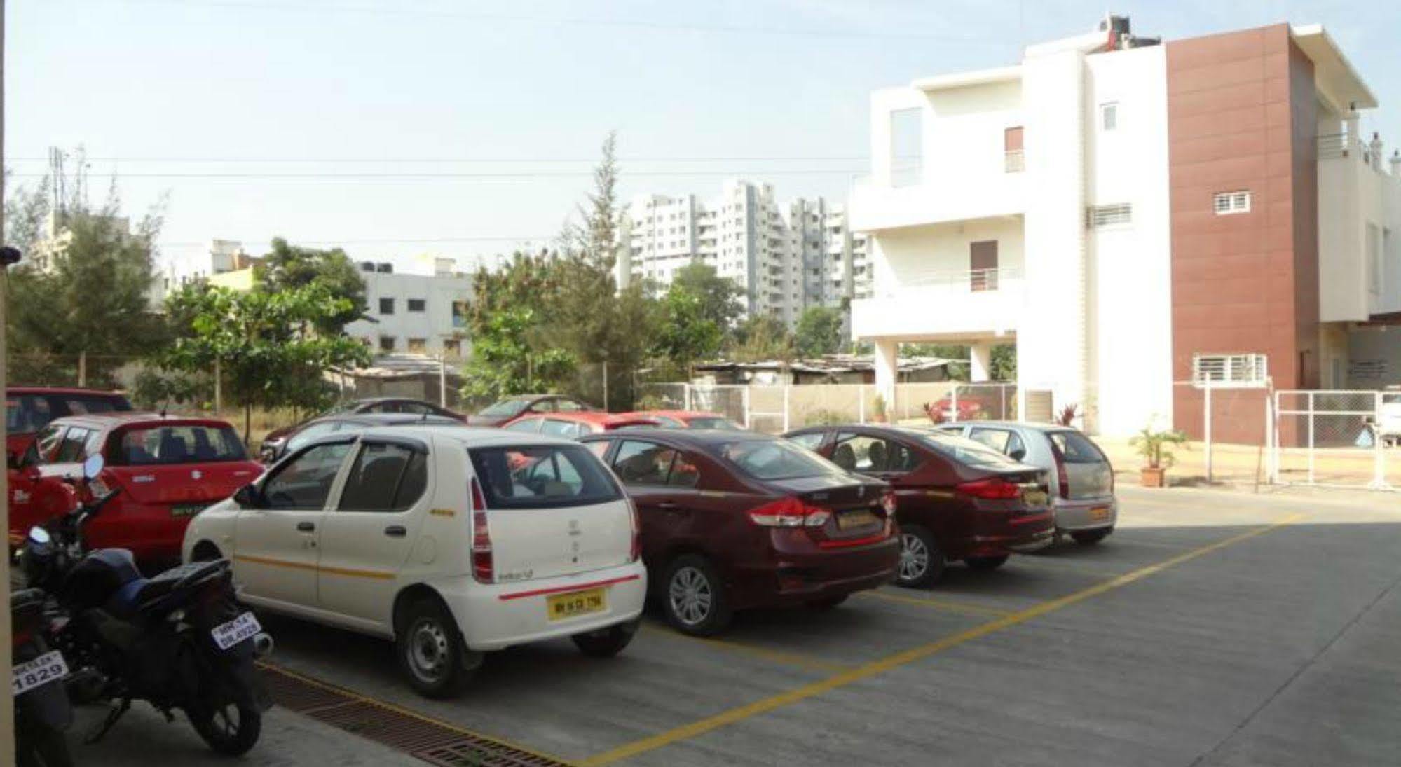 Hotel Express Pune Hinjewadi By Ihg